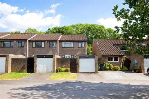 Cavendish Gardens, Bristol, BS9 3 bed semi