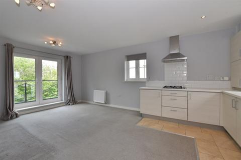 Blenheim Square, Epping, Essex 2 bed apartment for sale