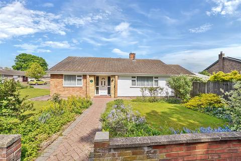 Falcon Avenue, Bedford 3 bed detached bungalow for sale