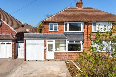 Frankburn Road, Streetly, Sutton... 3 bed semi