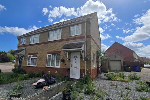 Rio Close, Carlton Colville 3 bed semi