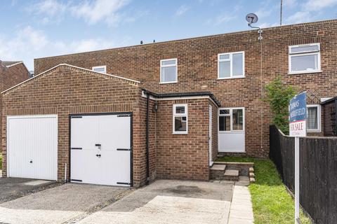 Hiskins, Wantage, OX12 3 bed terraced house for sale