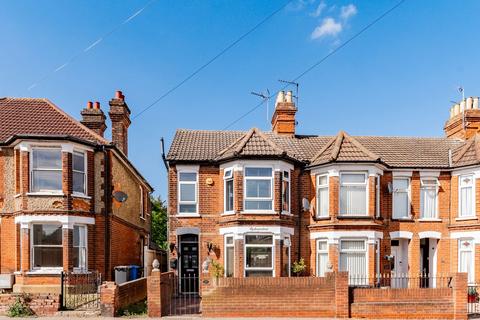 Woodbridge Road, Ipswich IP4 3 bed end of terrace house for sale