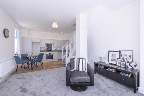 James Street, Maryport CA15 3 bed end of terrace house for sale
