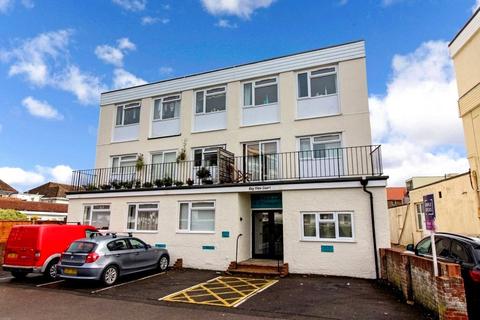 Nyewood Lane, West Sussex PO21 2 bed flat for sale