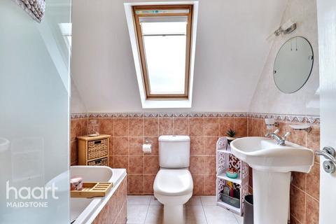 Heathfield Road, Maidstone 5 bed detached house for sale
