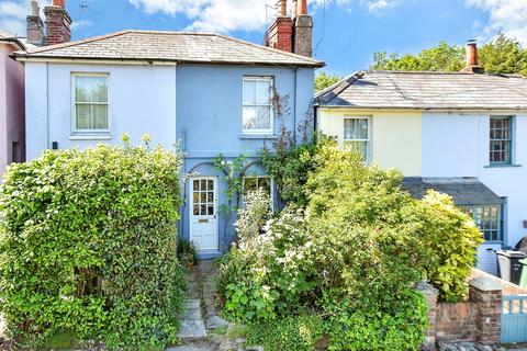 Osborne Cottages, Bembridge PO35 2 bed cottage for sale