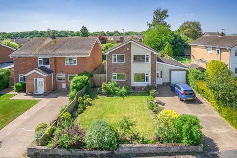 Crossfields, Tarvin, CH3 4 bed detached house for sale