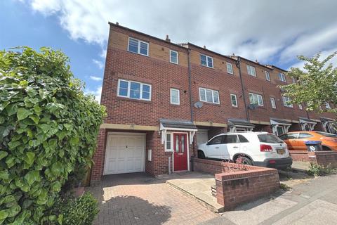 Sneyd Street, Leek 3 bed end of terrace house for sale