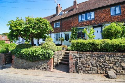 The Street, Ightham TN15 2 bed terraced house for sale
