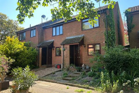 Malthouse Road, Manningtree, Essex, CO11 2 bed end of terrace house for sale