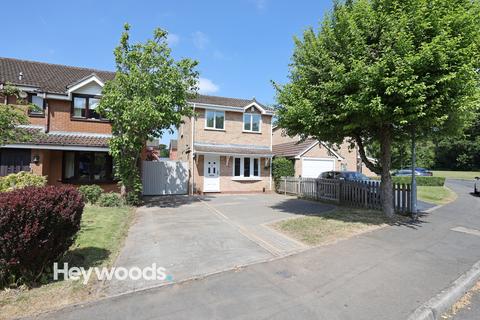 Burrington Drive, Trentham... 3 bed detached house for sale