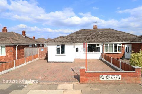 Laureston Avenue, Crewe 3 bed semi