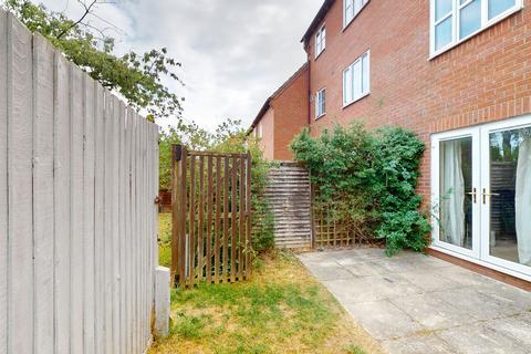 Coppice Gate, Cheltenham 1 bed apartment for sale