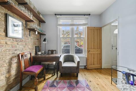 Darwin Road, Wood Green N22 2 bed end of terrace house for sale