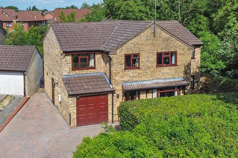 West Totton 5 bed detached house for sale