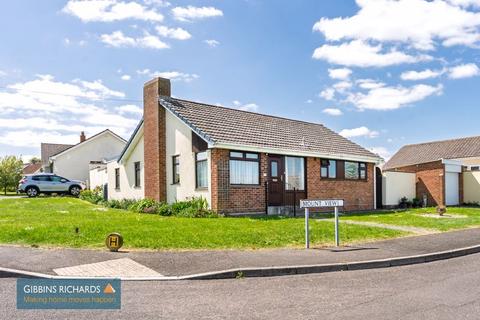 Mount View, Woolavington, Nr. Bridgwater 3 bed detached bungalow for sale