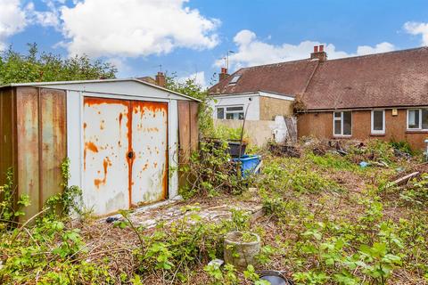 Upper Brighton Road, Sompting... 2 bed semi