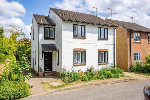 Kingfisher Close, St. Albans AL4 4 bed detached house for sale