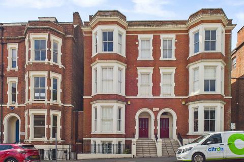 East Circus Street, Nottingham NG1 2 bed apartment for sale