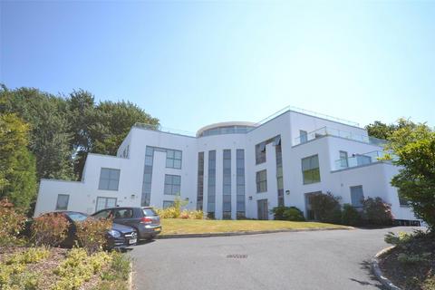 Cambridge Road, East Cowes, Isle of... 2 bed apartment for sale