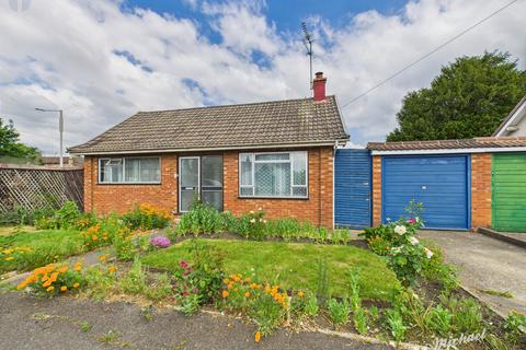 Old Forge Gardens, Bierton, Aylesbury 2 bed detached bungalow for sale
