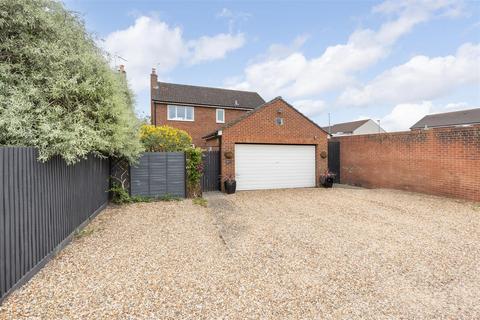Frome Road, Southwick 4 bed detached house for sale
