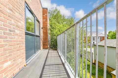 The Sidings, Station Road, Paddock... 2 bed apartment for sale