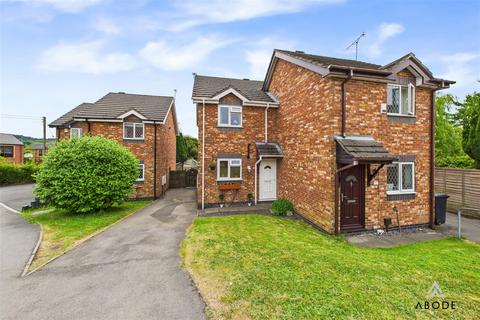 2 bedroom semi-detached house for sale