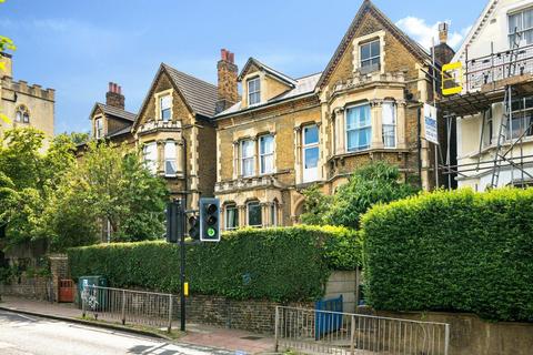 Gipsy Hill, Crystal Palace, London, SE19 1 bed flat for sale
