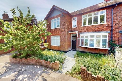 Courtlands Avenue, Kew, Richmond... 2 bed flat for sale