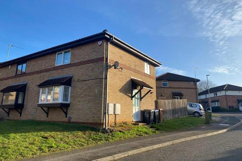 Little Gull Close, Southfields... 2 bed semi