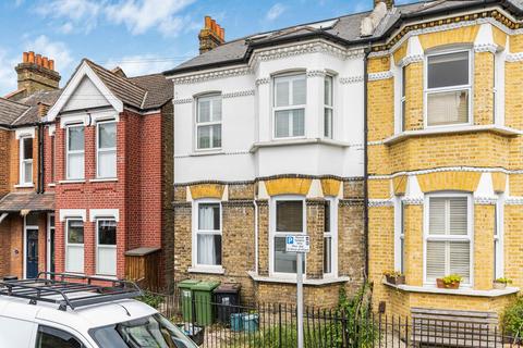 Meadow Road, Bromley, BR2 2 bed maisonette for sale