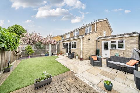 Brier Road, Sittingbourne, Kent, ME10 3 bed semi