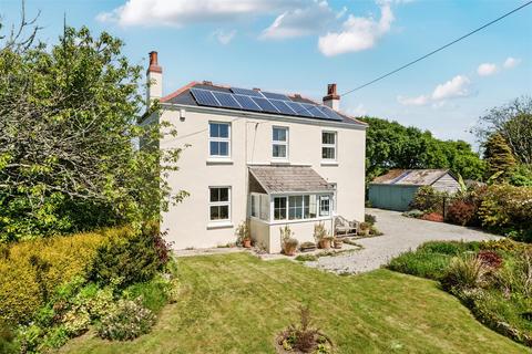 Mawnan Smith 4 bed detached house for sale