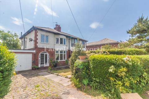 Long Moss Lane, Preston PR4 3 bed house for sale