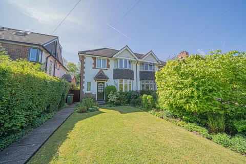 Station Lane, Lapworth, B94 3 bed semi