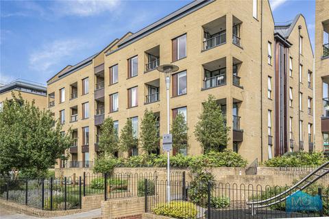 Quayle Crescent, London, N20 3 bed apartment for sale