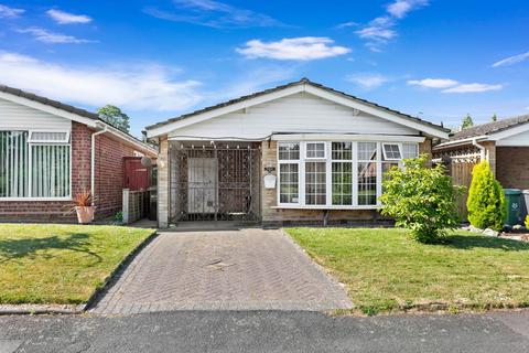 18 Arundel Drive, Battenhall... 2 bed detached bungalow for sale