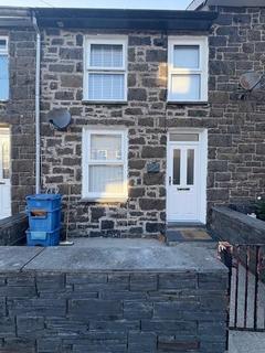 Belle Vue, Ffestiniog, Llan Ffestiniog 2 bed terraced house for sale