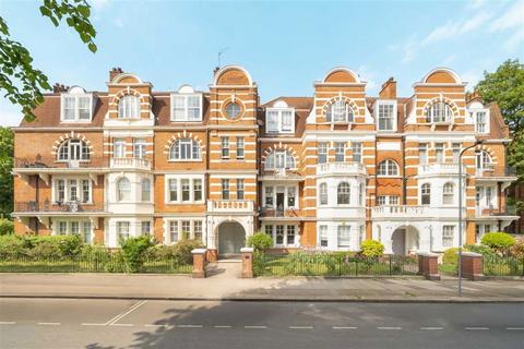 Exeter Road, London NW2 2 bed flat for sale