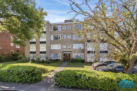 Greville Lodge, Woodside Park Road... 2 bed apartment for sale