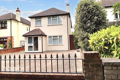 Avenue Road, Romford 5 bed detached house for sale