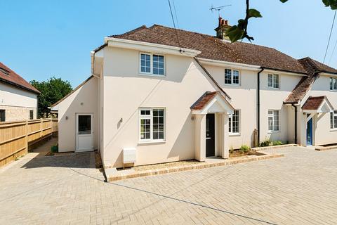 Romsey Road, West Wellow, Romsey... 3 bed semi