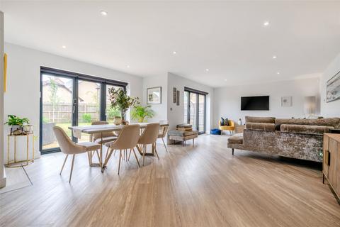 Marsh Furlong, Bampton OX18 5 bed detached house for sale