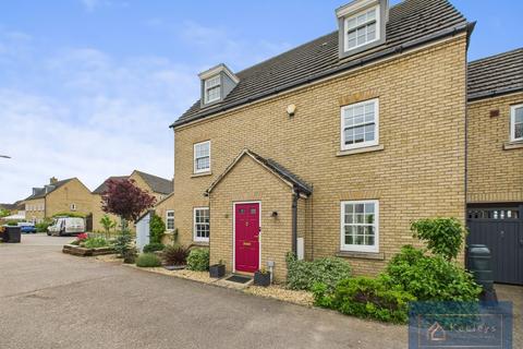 Wensum Way, Ely 5 bed detached house for sale