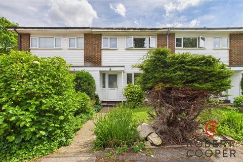 Farthings Close, Pinner, HA5 3 bed terraced house for sale