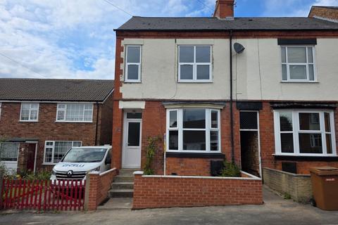 Clumber Street, Melton Mowbray, LE13 2 bed end of terrace house for sale