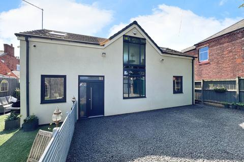 Gladstone Street, Winsford CW7 3 bed detached house for sale