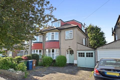 5 bedroom semi-detached house for sale
